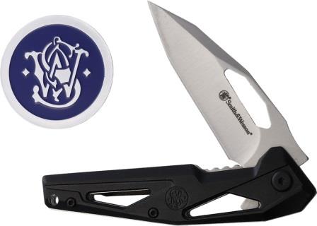 Smith & Wesson Linerlock Pocket Knife with Challenge Coin - SWP1208867